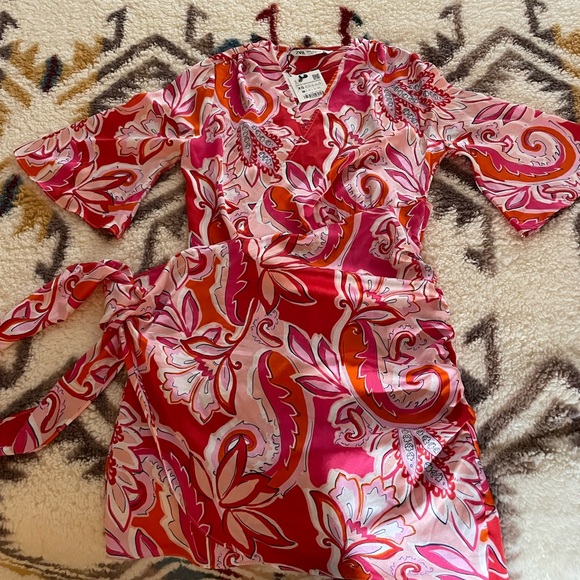 Zara Carla Dress in size XS *SOLD OUT* - Picture 6 of 8